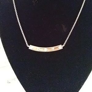 Bar necklace